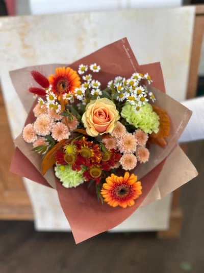 Florist's Choice Flowers - Miss Pinks will craft a beautiful bouquet using the finest seasonal blooms of their choosing